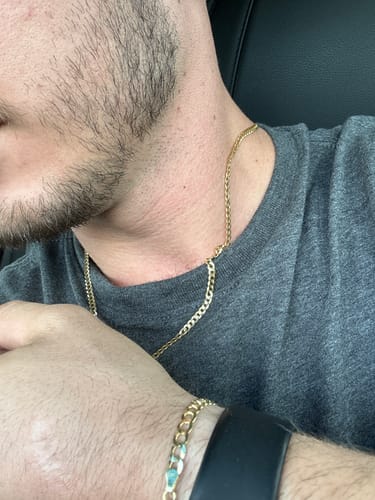 Customer photo review of *NEW* 14k Solid Cuban Chain (3.7mm - 20" Inches) JTJ™