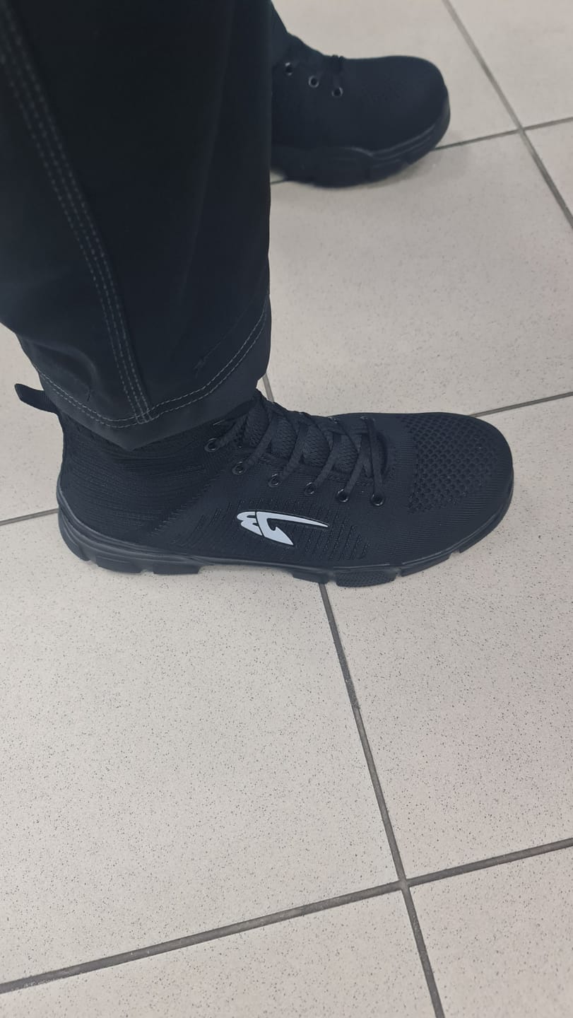 Customer photo review of J3 Black