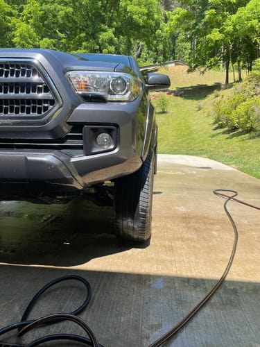 Customer photo review of Wheel Spacers 1.25" 6x5.5 to 6x5.5 Hubcentric For Toyota 4Runner Tacoma Tundra FJ Cruiser Sequoia