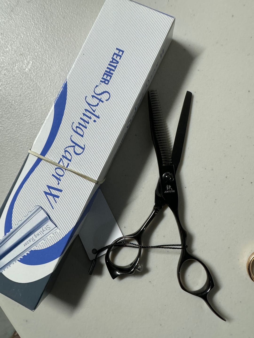 Customer photo review of Juntetsu Night Thinning Scissors