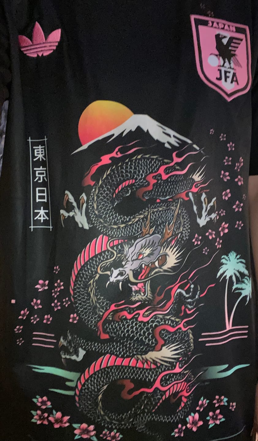 Customer photo review of Maillot Japon 2023 - Pink Dragon Édition