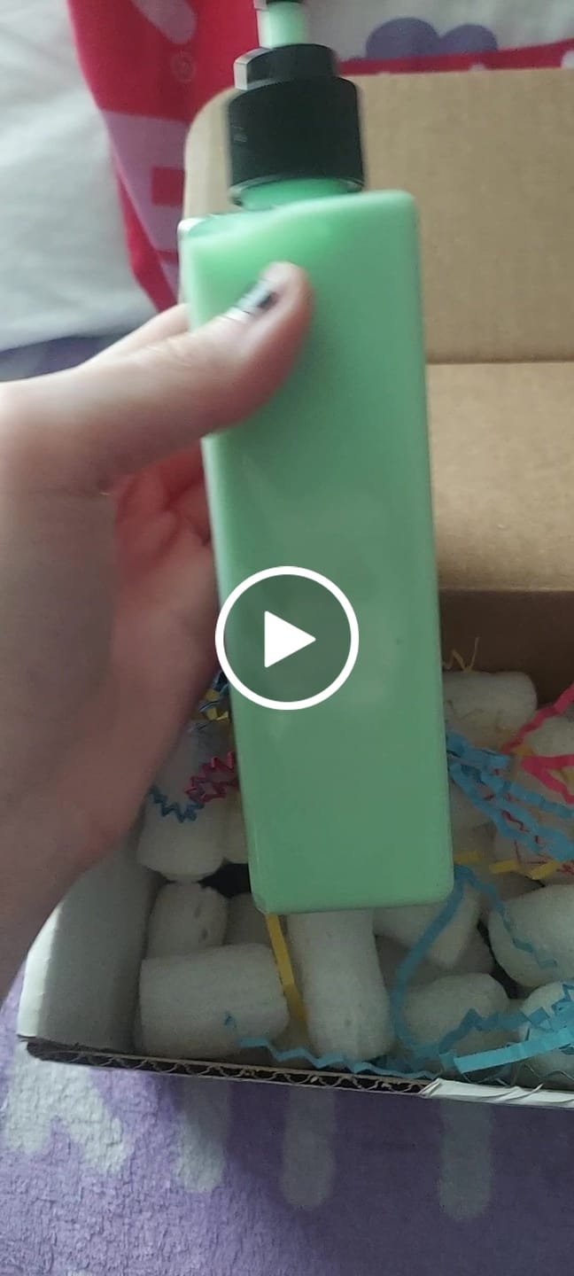 Customer video review of Funeral Flowers body lotion (Graveyard Roses)