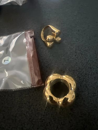 Customer photo review of Carlee Ring
