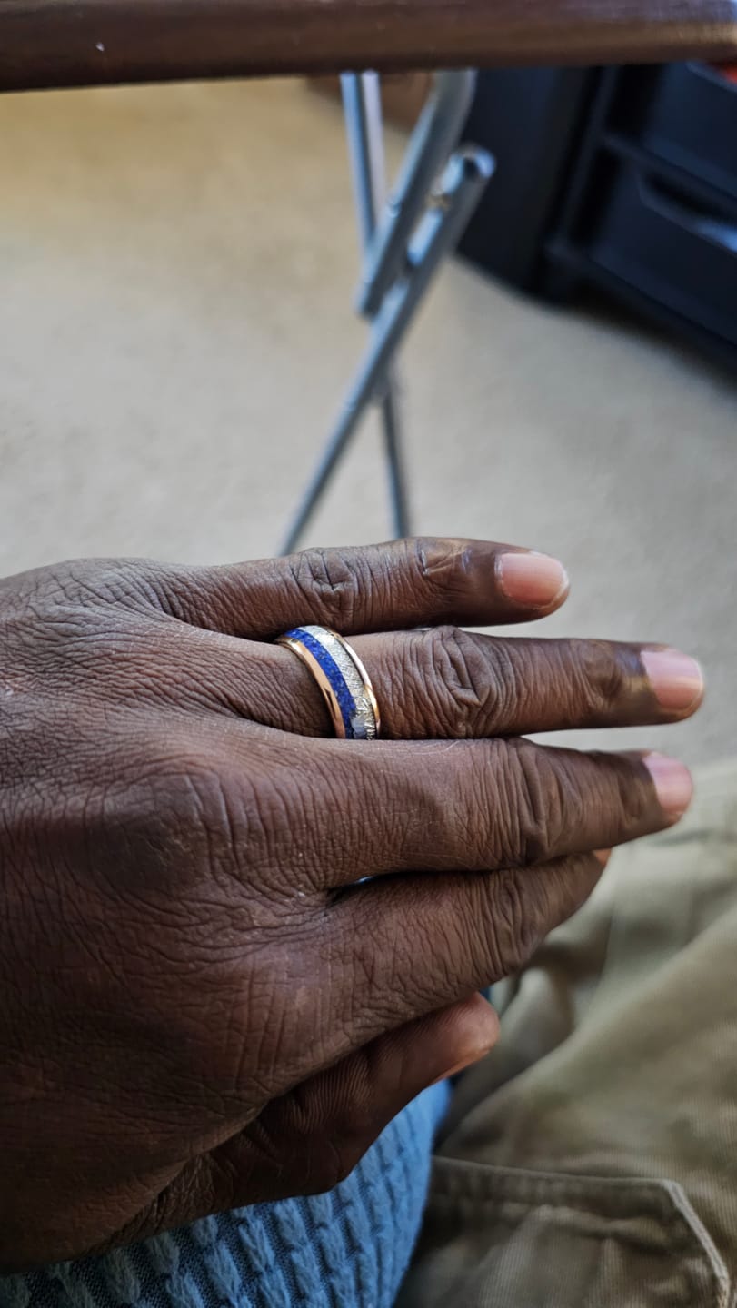 Customer photo review of 8mm- ROSE GOLD TUNGSTEN ARROW RING W/ BLUE LAPIS LAZULI, FAUX METEORITE,