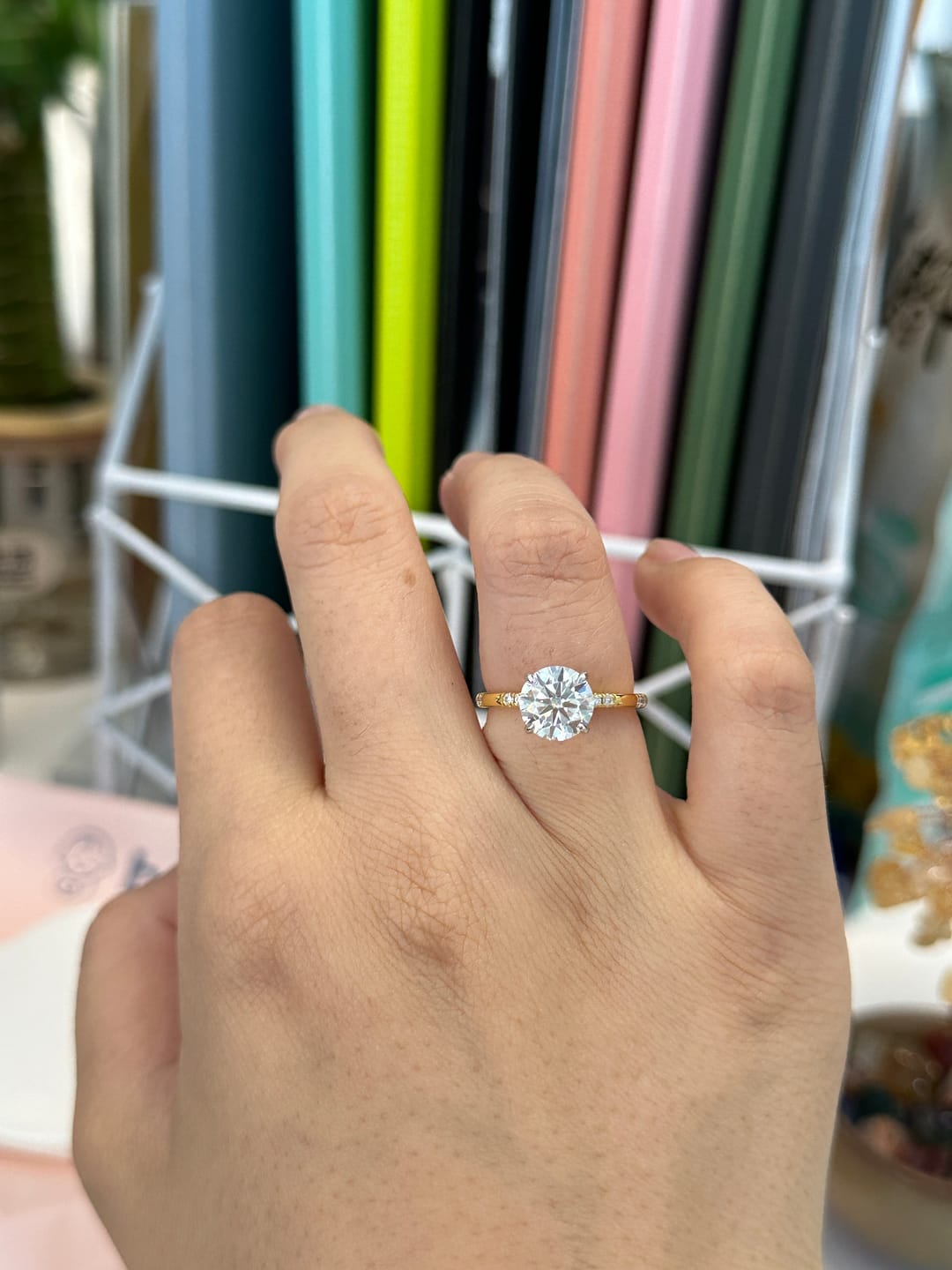 Customer photo review of S925 Elegant Moissanite Two-tone 2.0 Carat Engagement Ring