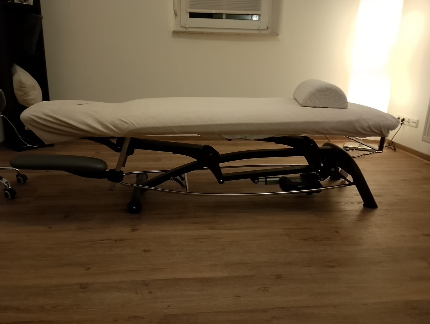 Customer photo review of Massageliege Elektrisch Agila 4 4-Segmente