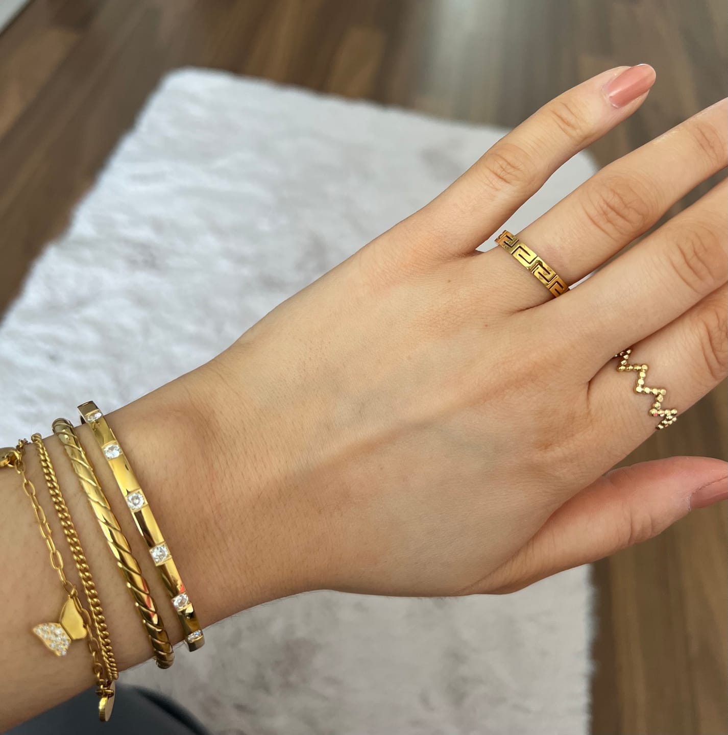 Customer photo review of Crystal Butterfly Armband | 18K vergoldet