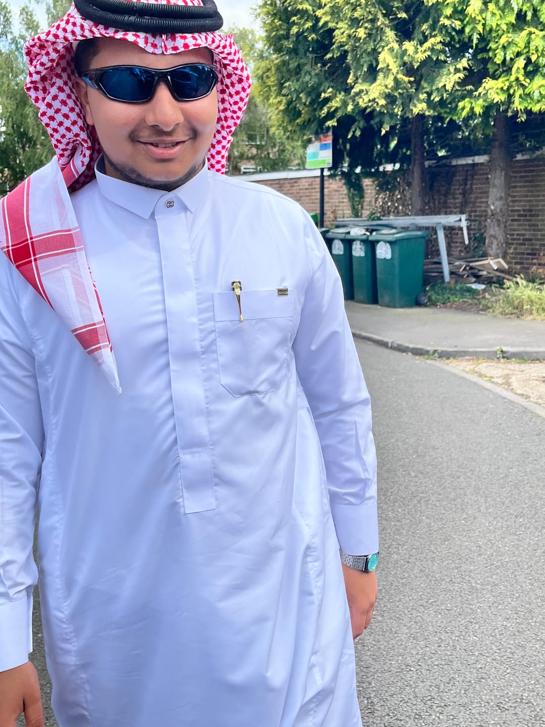 Customer photo review of Al-Haq Signature Abyad Thobe