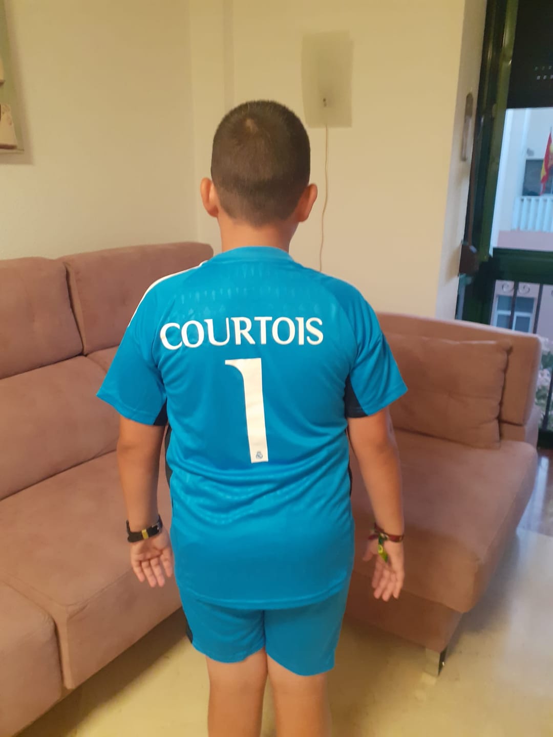 Customer photo review of Conjunto Portero Real Madrid 23/24 - Courtois 1