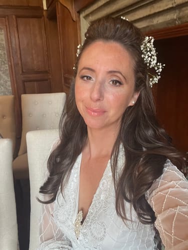 Customer photo review of Megan's Bouncy Blow HD Fibre Hair Extensions - 14" & 22"