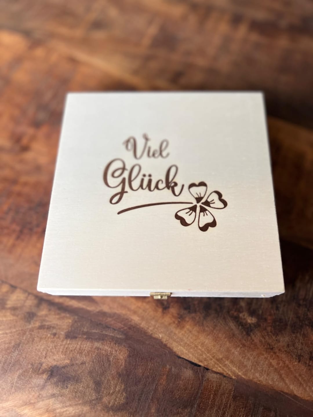 Customer photo review of Echtes Hufeisen in Holzschatulle | Glücksbringer Geschenk