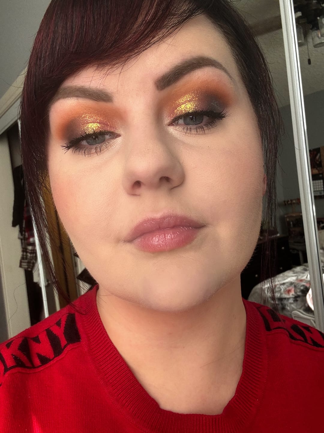 Customer photo review of Skullz & Roses Metallic Multichrome Eyeshadow Palette ( IN STOCK )