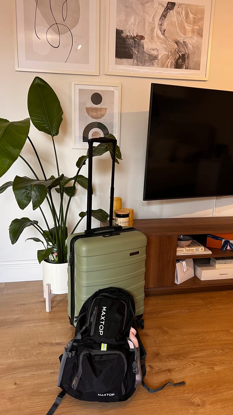 Customer photo review of Anode 40L Cabin Suitcase - 55x40x20cm