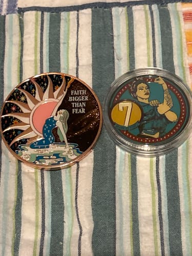 Customer photo review of Faith Bigger Than Fear XL 50mm Tri-Plated Specialty AA Affirmation Recovery Medallion - Rose Gold