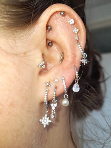 Customer photo review of CHLUXE • VENUS Cartilage Stud - 14K White Gold