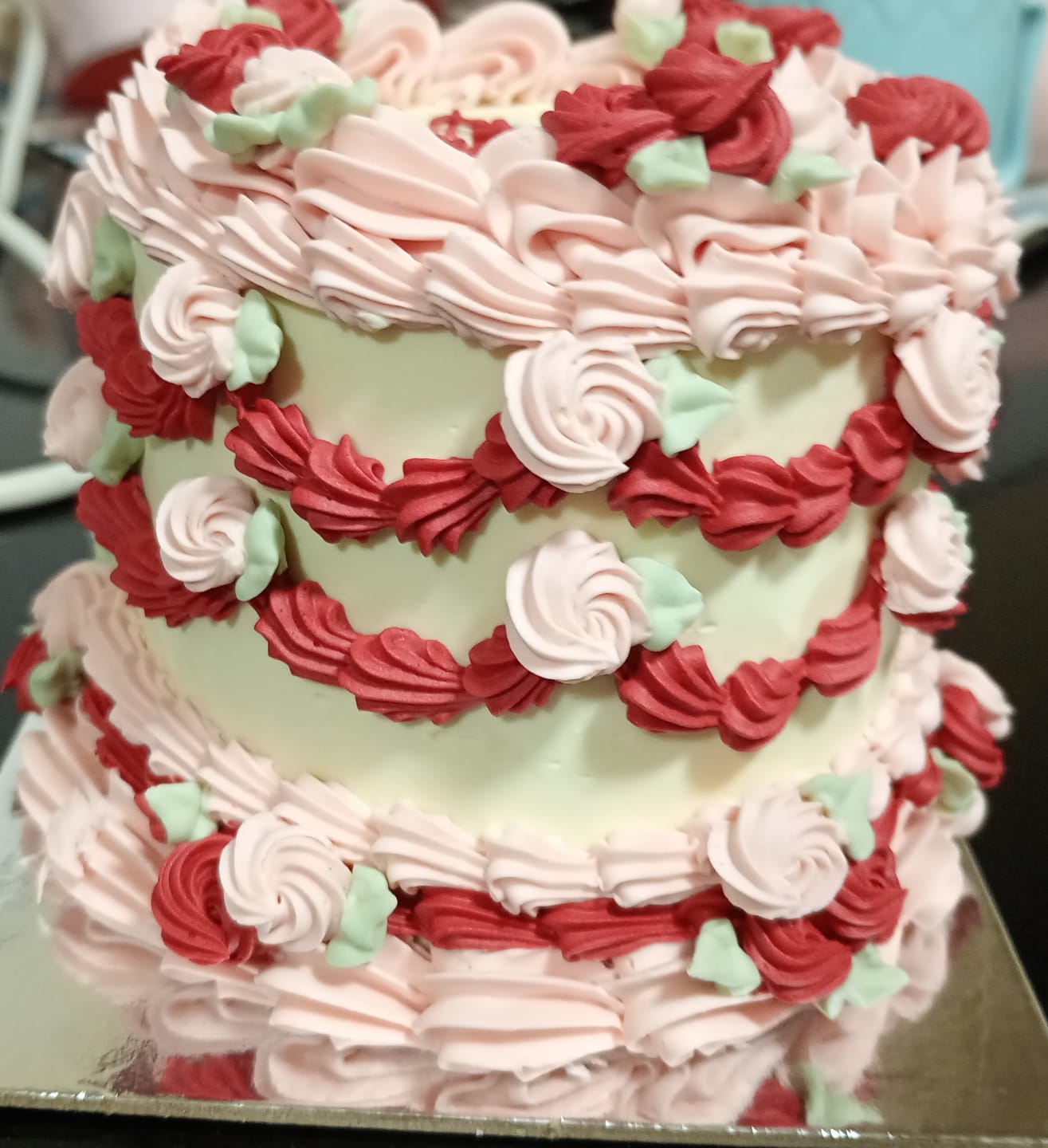 Customer photo review of rosie mini cake