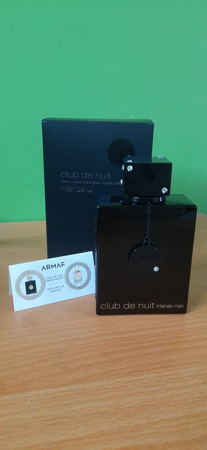 Customer photo review of Armaf Club De Nuit Intense Man Parfum