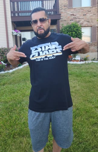 Customer photo review of Estar Guars -This is the Guey OG T-Shirt