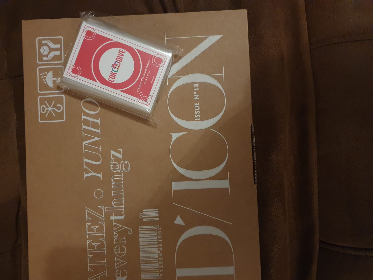 Customer photo review of [2ND PRE-ORDER] Premium Photocard Sleeves for K-Pop Fans
