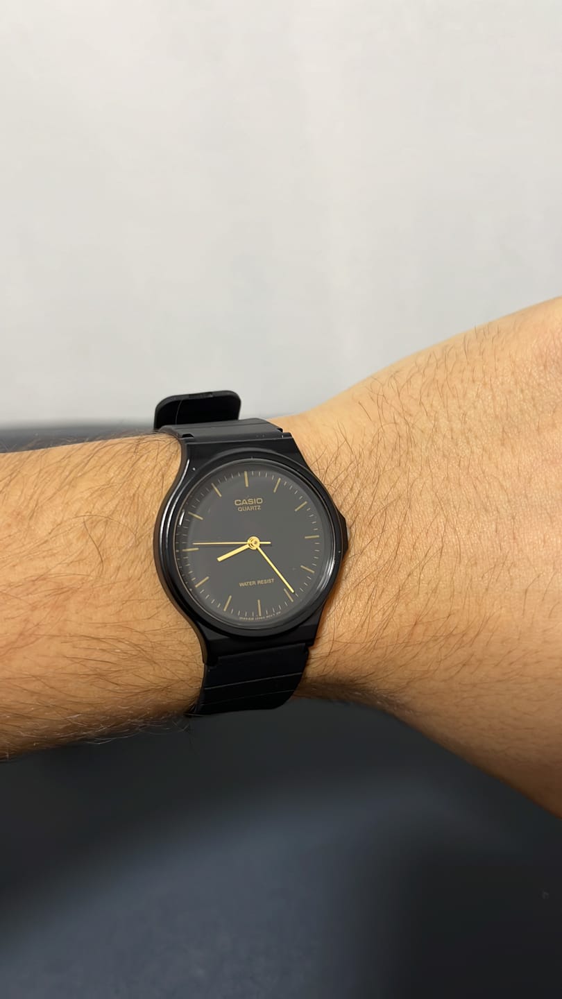 Customer photo review of Reloj Casio Vintage MQ-24-1ELDF Negro Flat