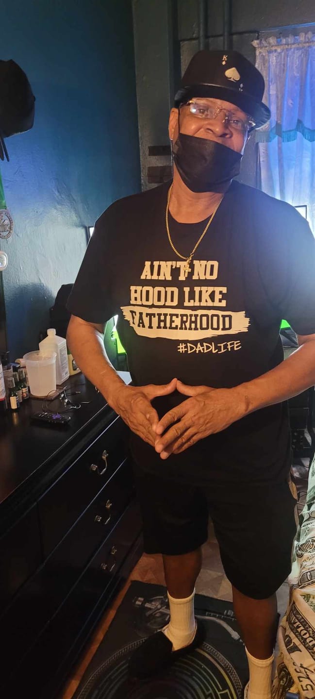 Customer photo review of No Hood Like Fatherhood