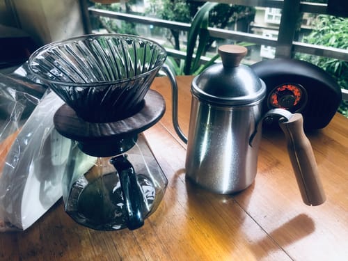 Customer photo review of Coffee Brewing V60 Set with Walnut Wood Holder and Sharing Pot