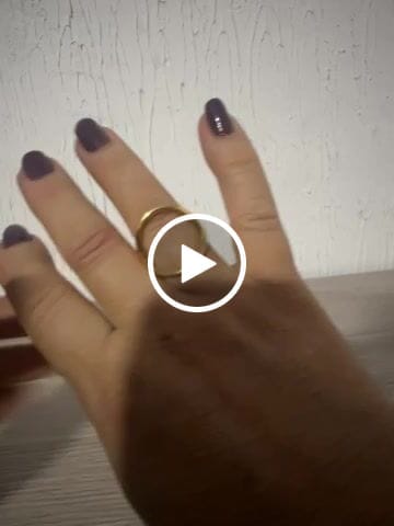Customer video review of Anel em X Banhado em Ouro 18K
