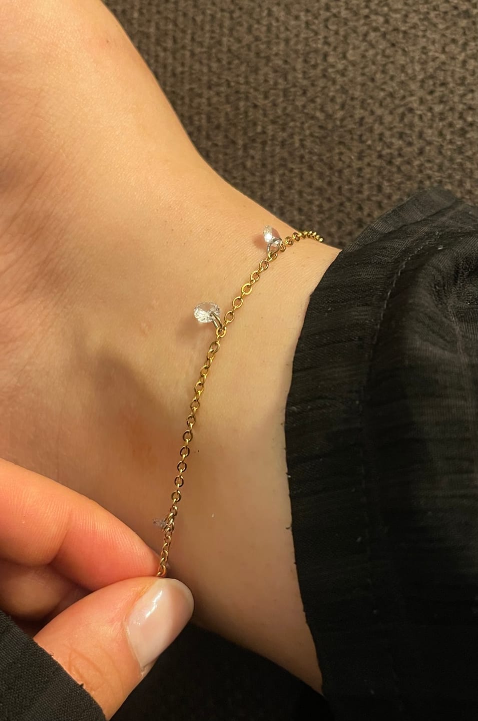 Customer photo review of Lynda Fußkette | 18K vergoldet