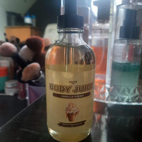 Customer photo review of Naomi Body Juice Oil - 4 OZ