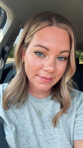 Customer photo review of Rectangle Gold Huggies