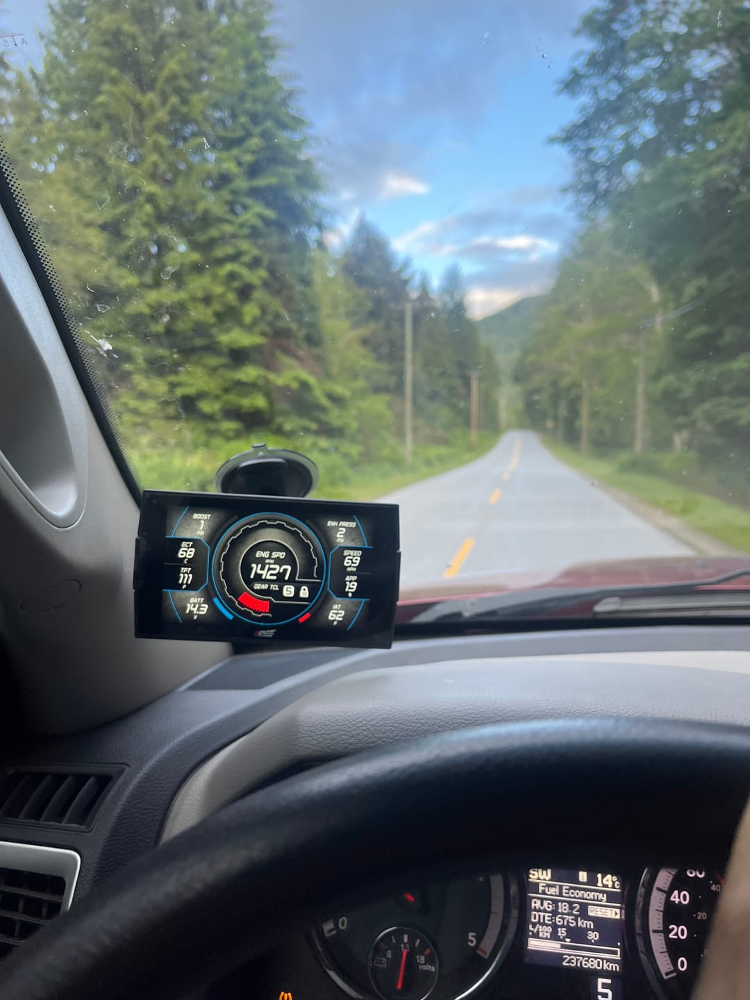 Customer photo review of Universal Edge INSIGHT CTS3 MONITOR (84130-3)