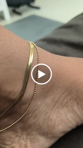 Customer video review of Raffaella Bracelet
