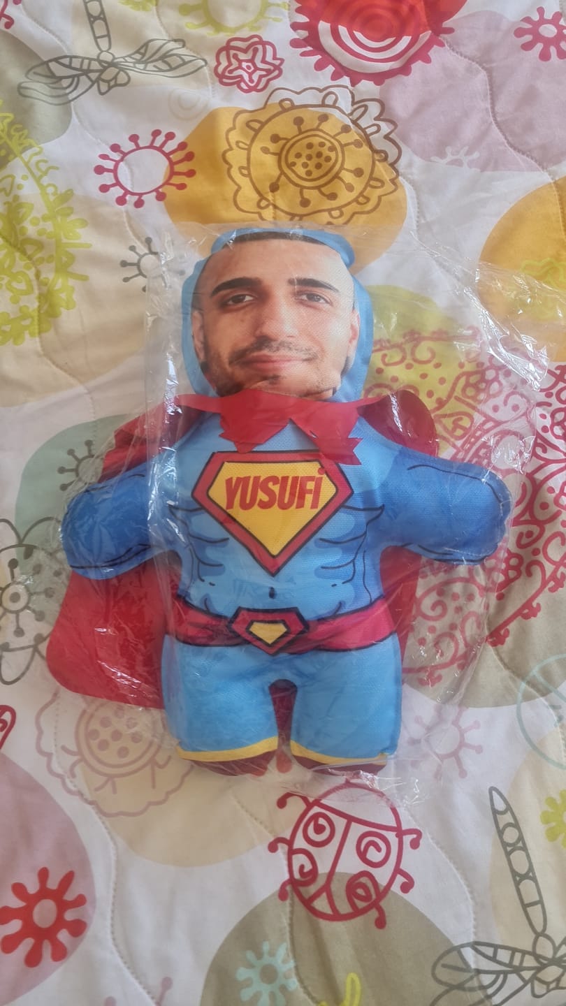Customer photo review of Kişiye Özel Kaslı Süpermen Peluş Bebek