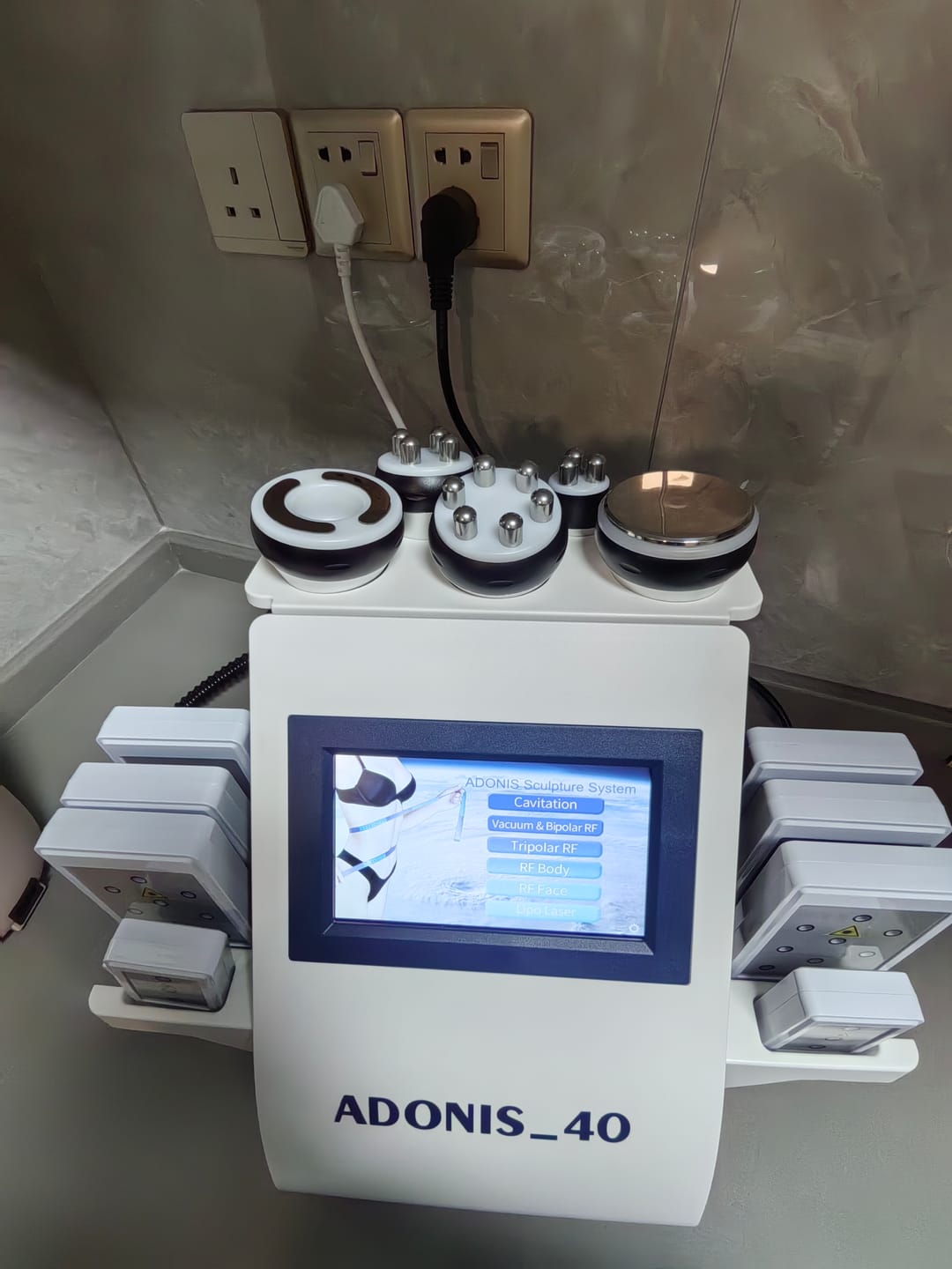 Customer photo review of Adonis 6 in 1 Cavitation Machine for Fat Blasting