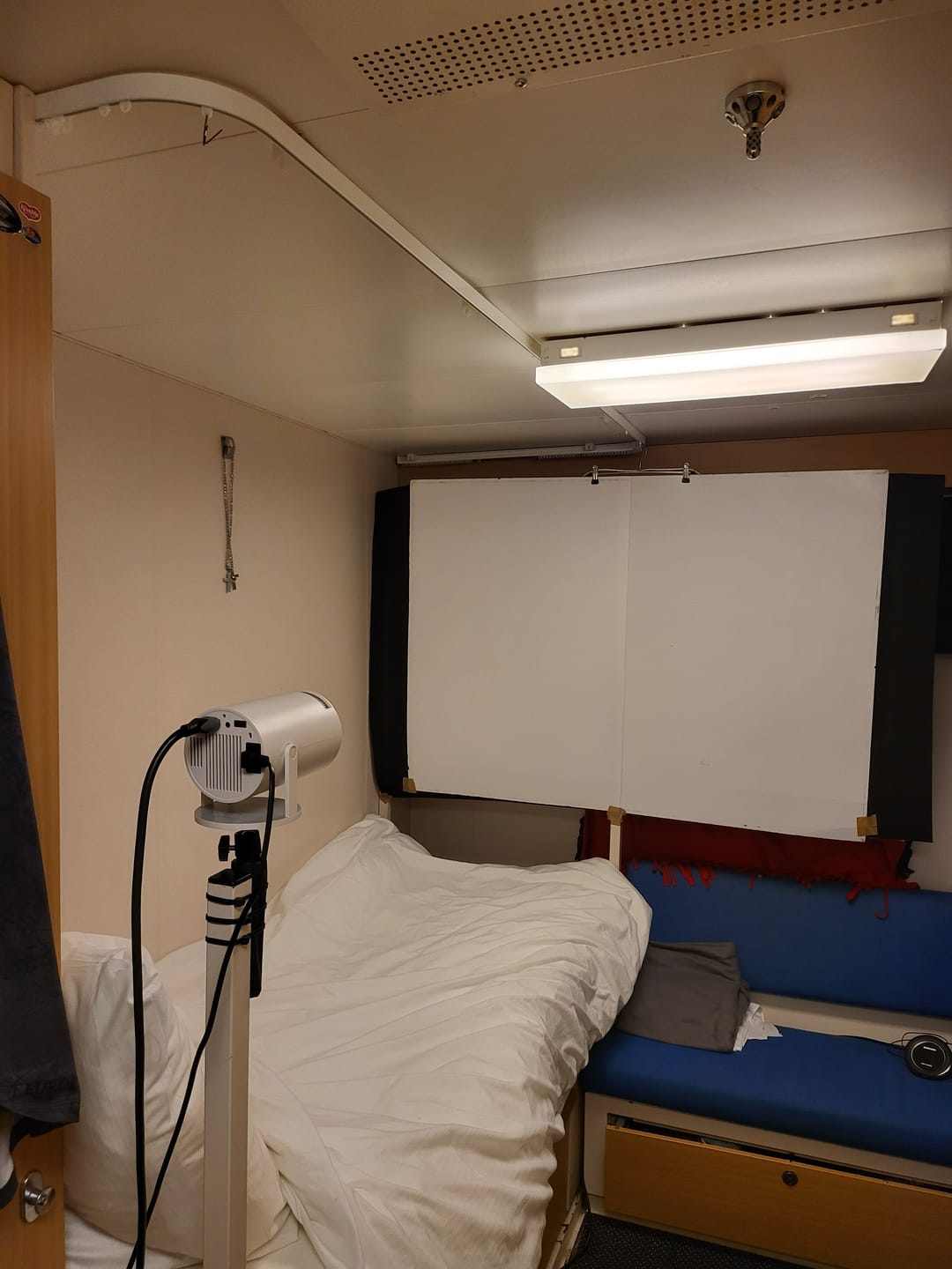 Customer photo review of CineMaster Pro® Stand