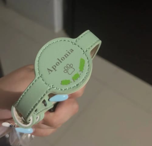 Customer photo review of VicoTrack – Das intelligente Hundehalsband (personalisierbar)