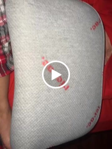 Customer video review of Waved Neck Side Sleepers Pillow