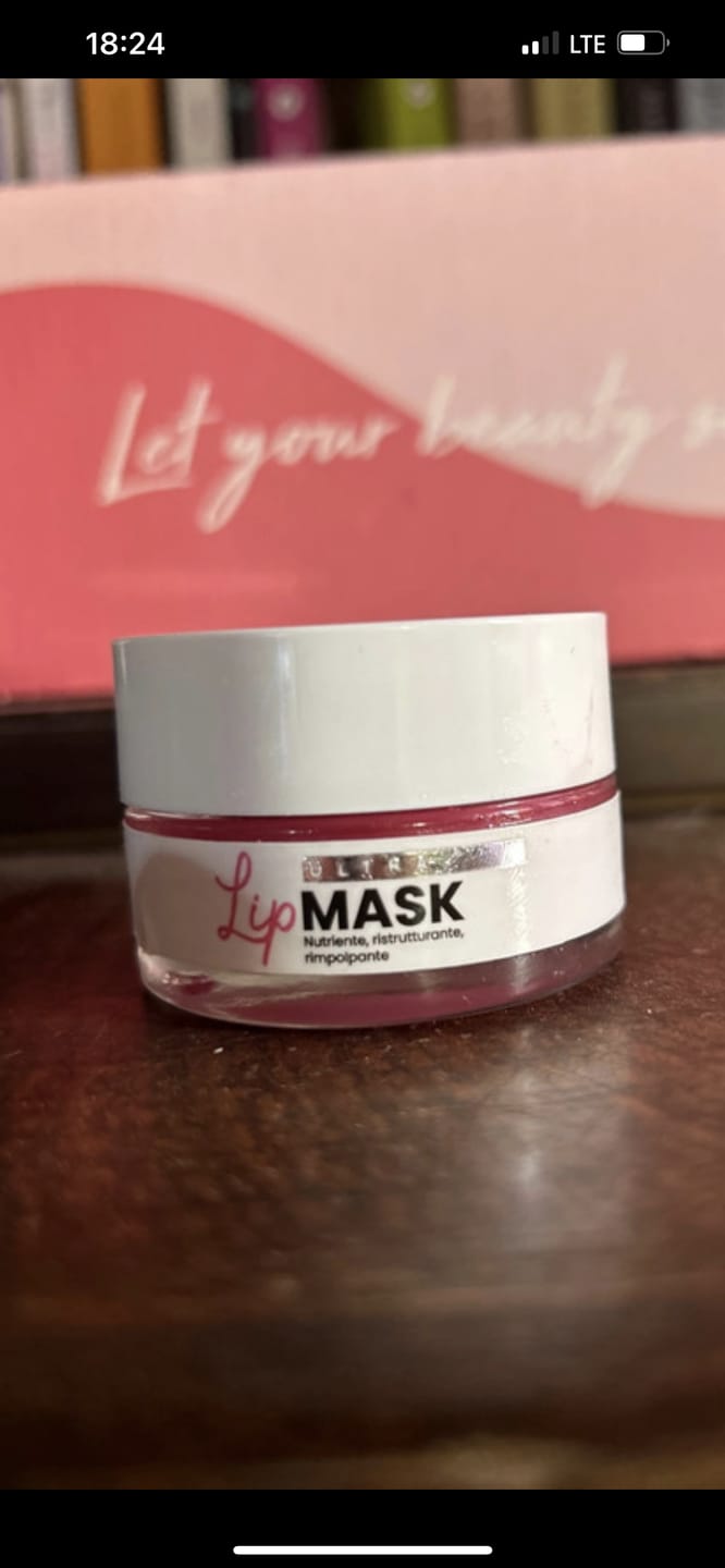 Customer photo review of Ultra Lip Mask
