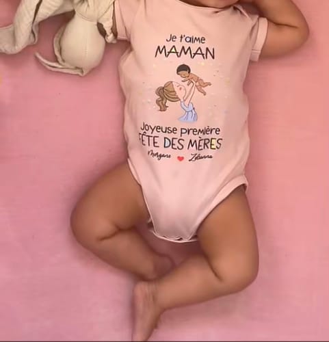 Customer photo review of Meilleurs parents - Body bébé personnalisé pour la fête des mères et la fête des pères