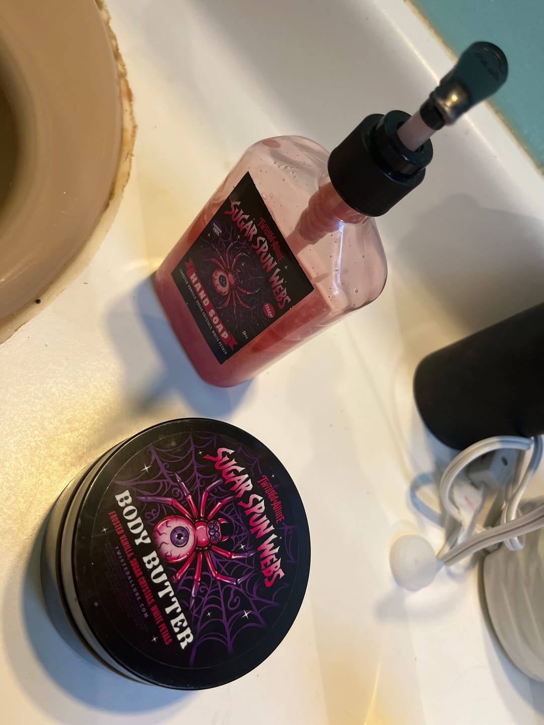 Customer photo review of Sugar Spun Webs Body Butter
