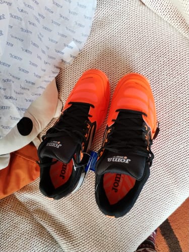 Customer photo review of Zapatilla Joma T.Set 2208 Naranjo Negro