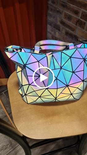 Customer video review of Sac à Main Lumineux | Lussiole