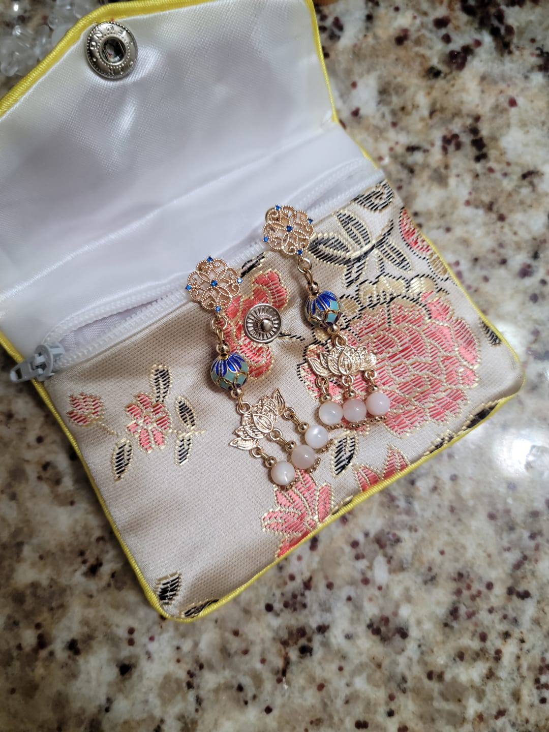 Customer photo review of Hao Yun 好运连连 Good Luck Charm Earrings