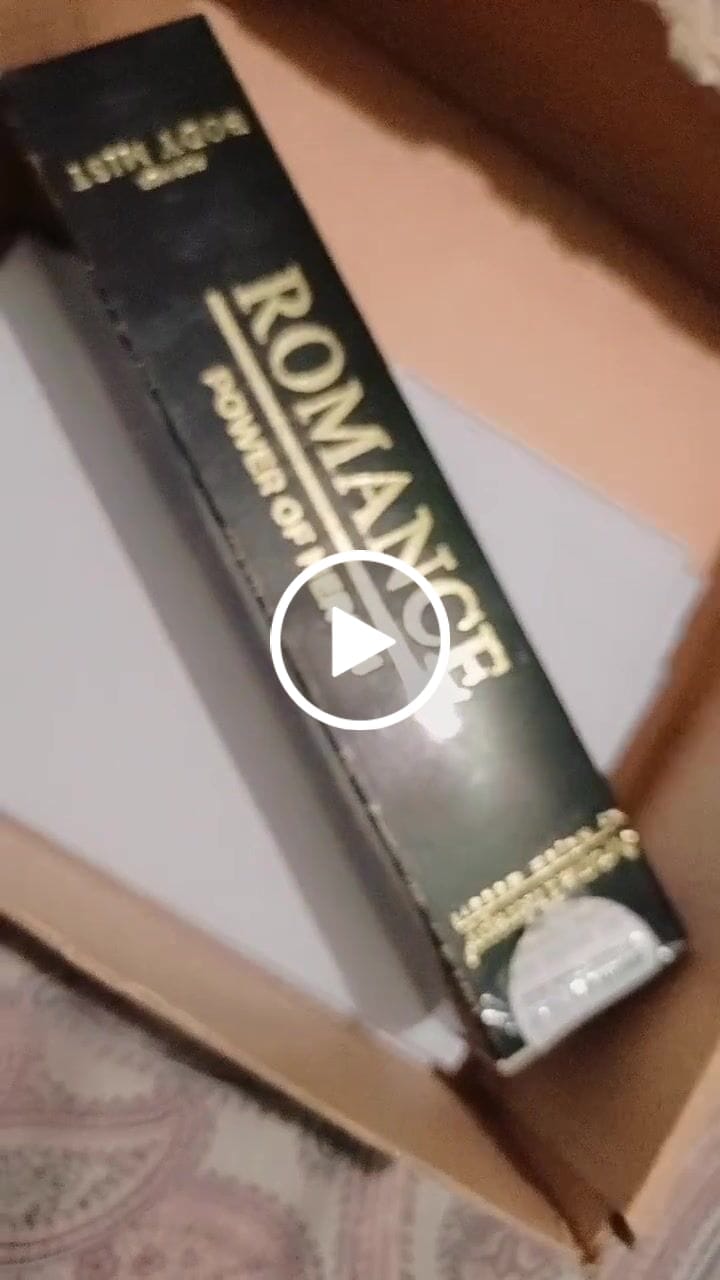 Customer video review of Romance Natural Body Mist - Made With Neroli - A Timeless Fragrance!!