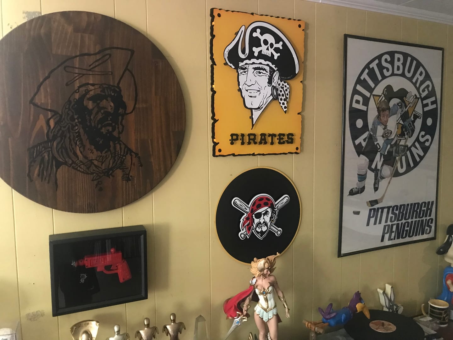 Customer photo review of Pittsburgh Pirates "1967 Handsome Pirate" 3D Metal Wall Art