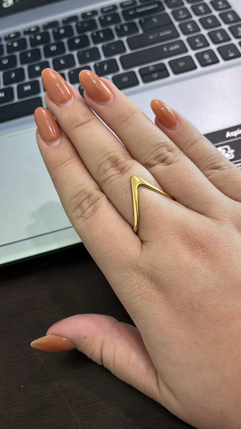Customer photo review of Anillo Vera