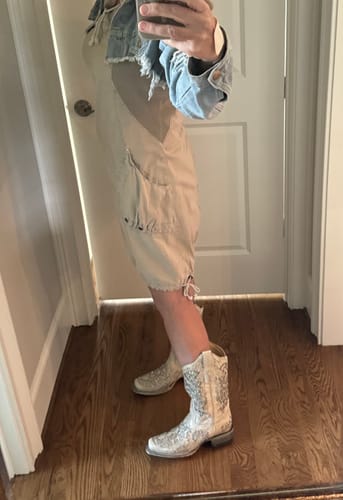 Customer photo review of Women's Glitter Inlay Wedding Boots