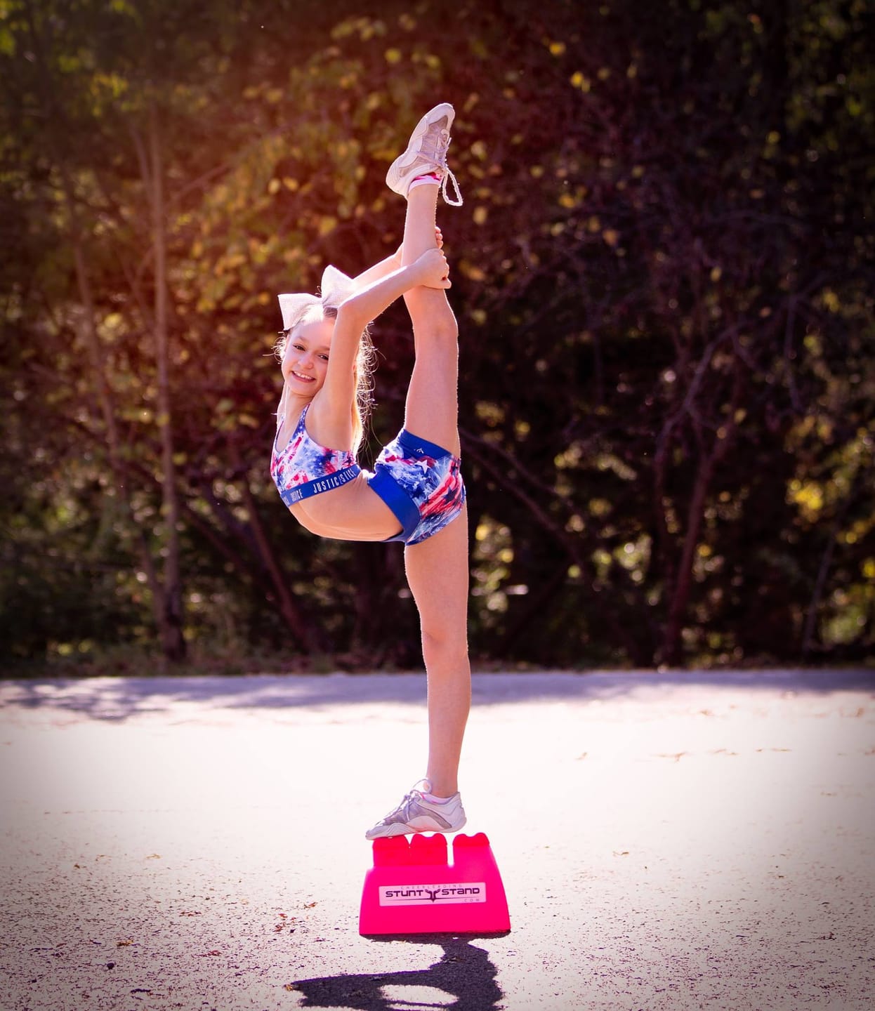 Customer photo review of Stunt Stand & Full Accessory Set (1 Strap Set + 1 Carrying Bags)