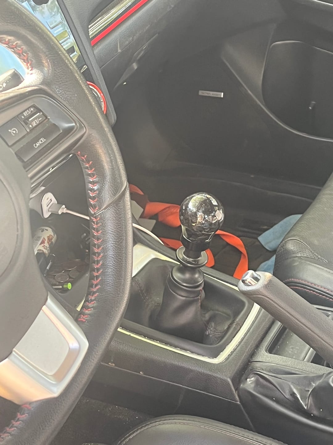 Customer photo review of Weighted Forged Carbon Fiber Shift Knob