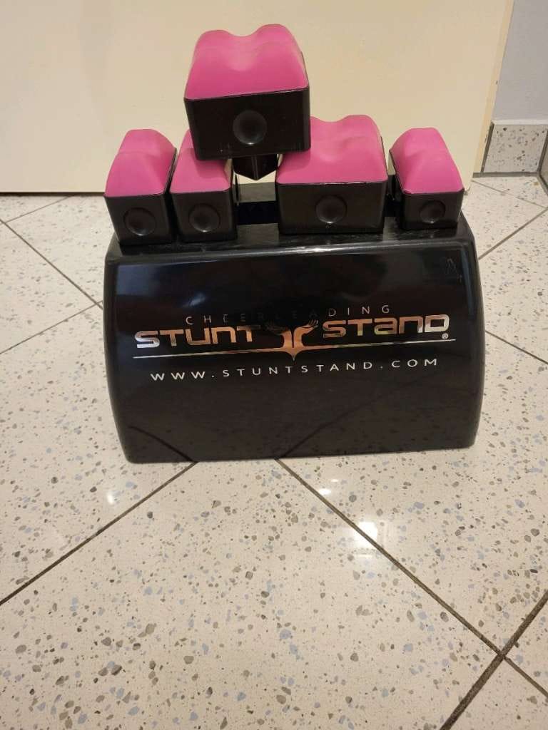 Customer photo review of Stunt Stand & Full Accessory Set (1 Strap Set + 1 Carrying Bags)
